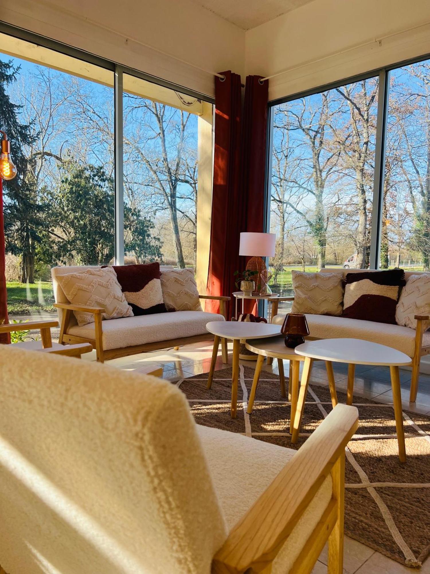 Motel Les Broussailles Mesves-sur-Loire Eksteriør billede