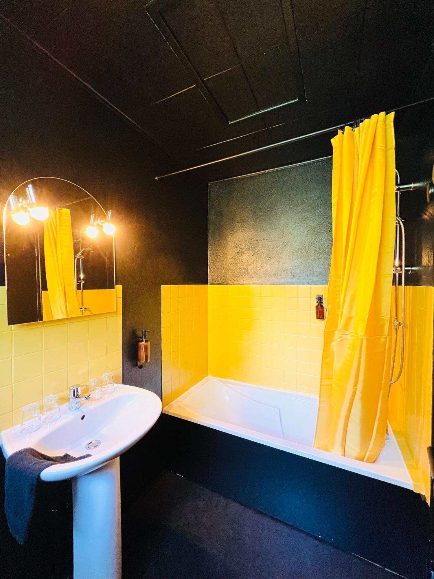 Motel Les Broussailles Mesves-sur-Loire Eksteriør billede