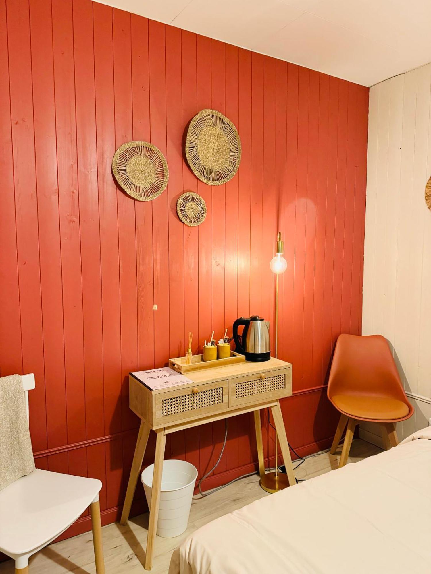 Motel Les Broussailles Mesves-sur-Loire Eksteriør billede